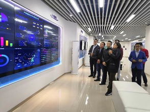 仙桃國際大數(shù)據(jù)谷專家蒞臨我校通信工程學(xué)院考察交流通信設(shè)備開發(fā)合作